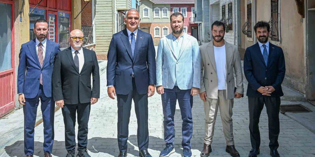 Bakan Ersoy’dan, Bozdağ Film Platolarına ziyaret