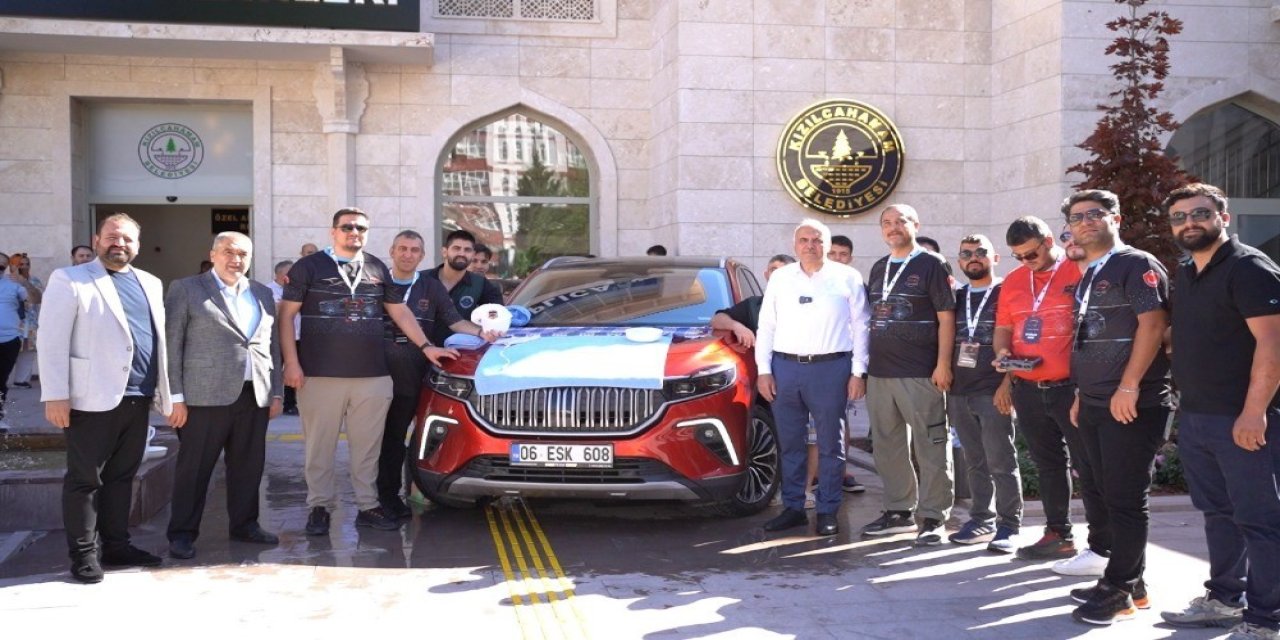 Kızılcahamam’da unutulmaz an: Tellaklar TOGG’u köpüklerle buluşturdu