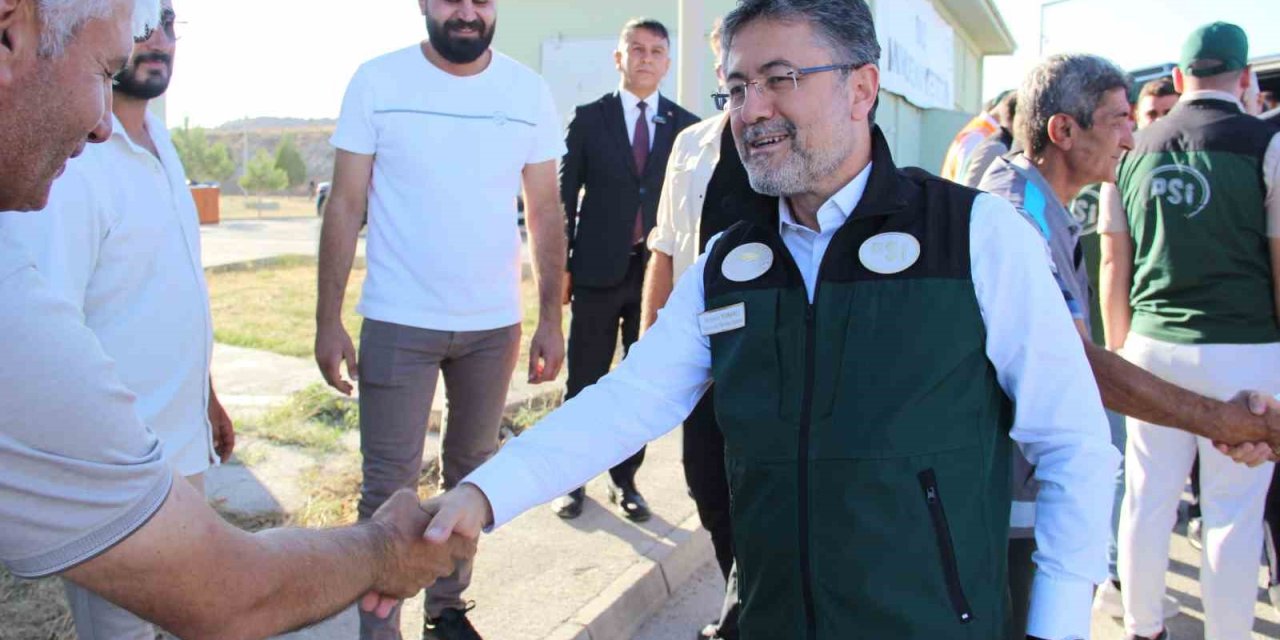 Yumaklı: "Türkiye’nin 2100 yılına kadar su kaynaklarının yüzde 25’ini kaybedeceği öngörülüyor"