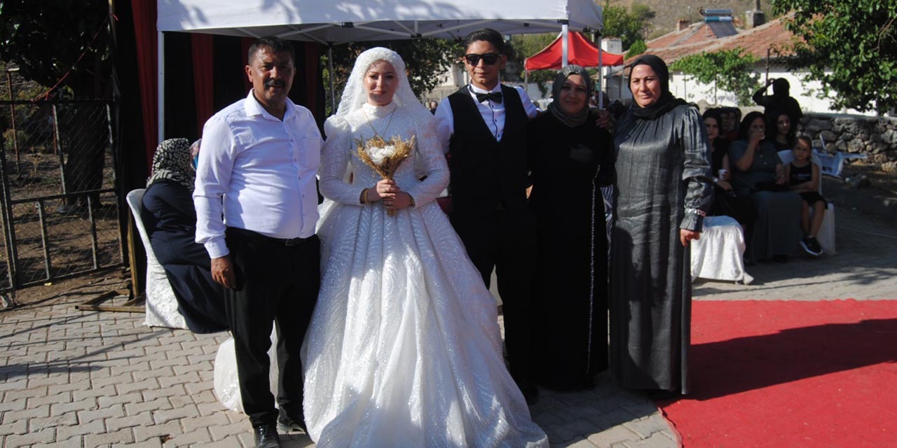 Irmak Köyü’nde tarihe geçen düğün