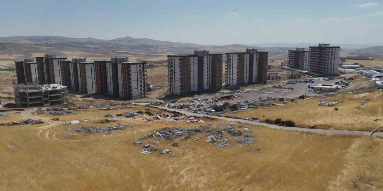 Mansur Yavaş toplu konut yapımında sınıfta kaldı, 47 bin konut vaat etmişti