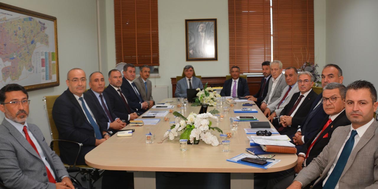 Yeni eğitim öğretim yılı hazırlıkları masaya yatırıldı