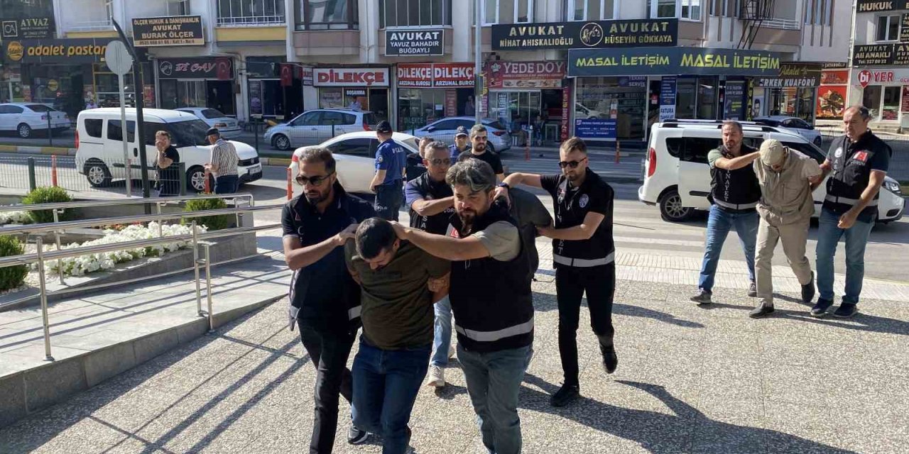 Çorum merkezli silah operasyonunda 2 tutuklama