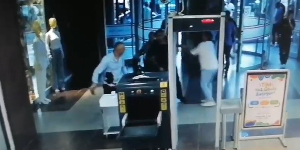 AVM müdürünün bıçaklanarak öldürüldüğü ana dair görüntüler ortaya çıktı