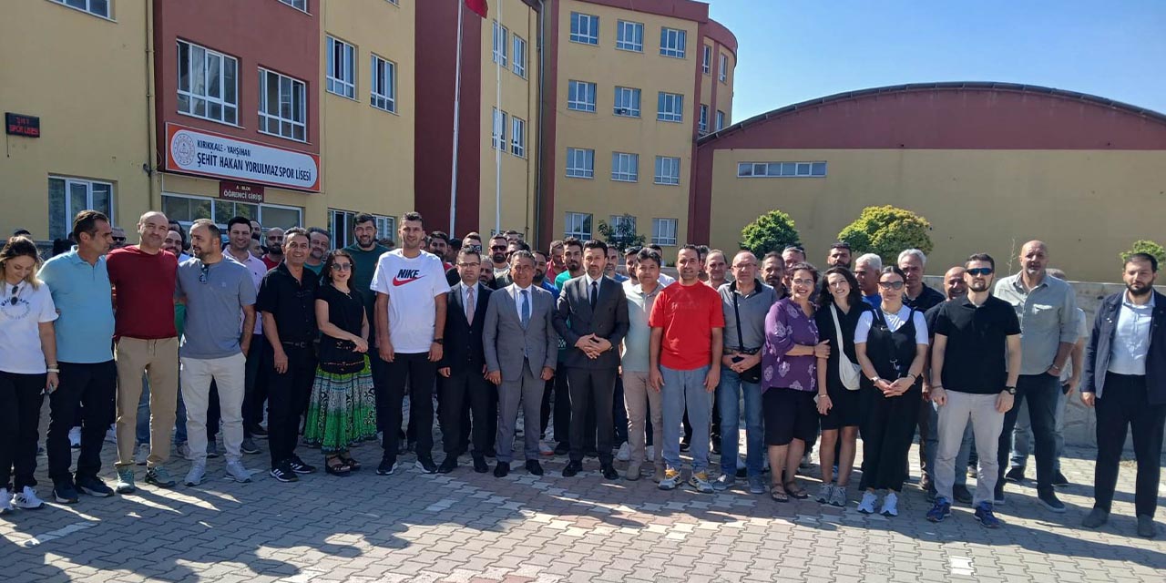 Eğitimde sosyal beceriler görüşüldü