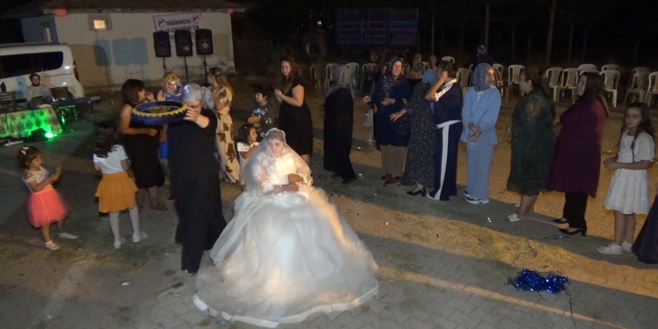 Çorum’da Down sendromlu Mesude’nin düğün hayali gerçek oldu