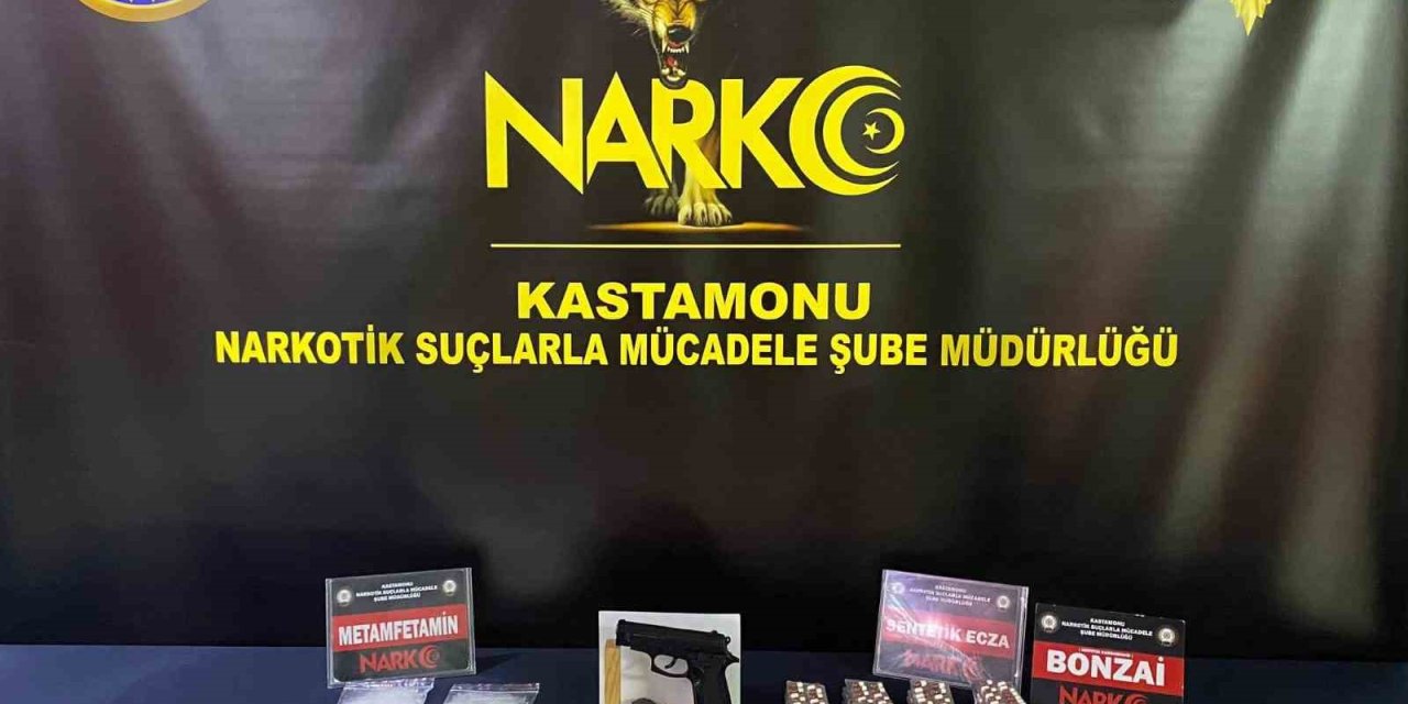 Kastamonu’da yüklü miktarda uyuşturucuyla yakalanan sanıkların yargılanmasına devam edildi