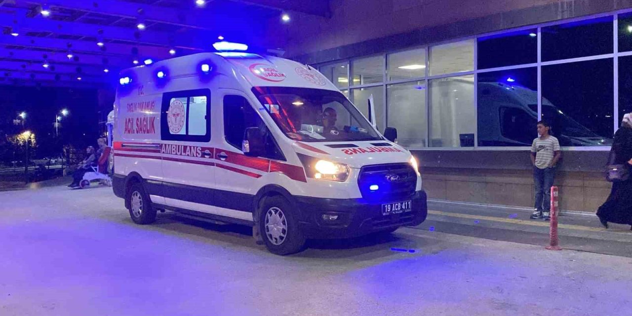 Hastanede bıçaklı kavga: 1 yaralı