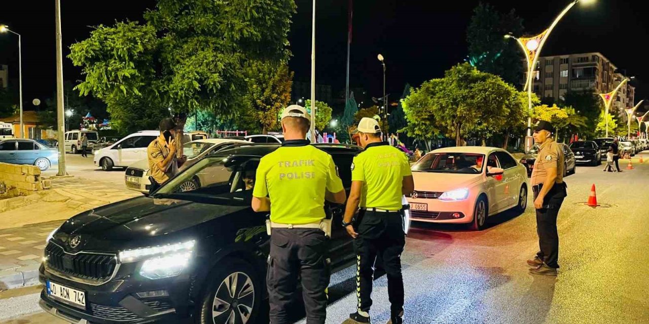 Yerköy’de huzur denetiminde toplam 44 bin lira ceza kesildi
