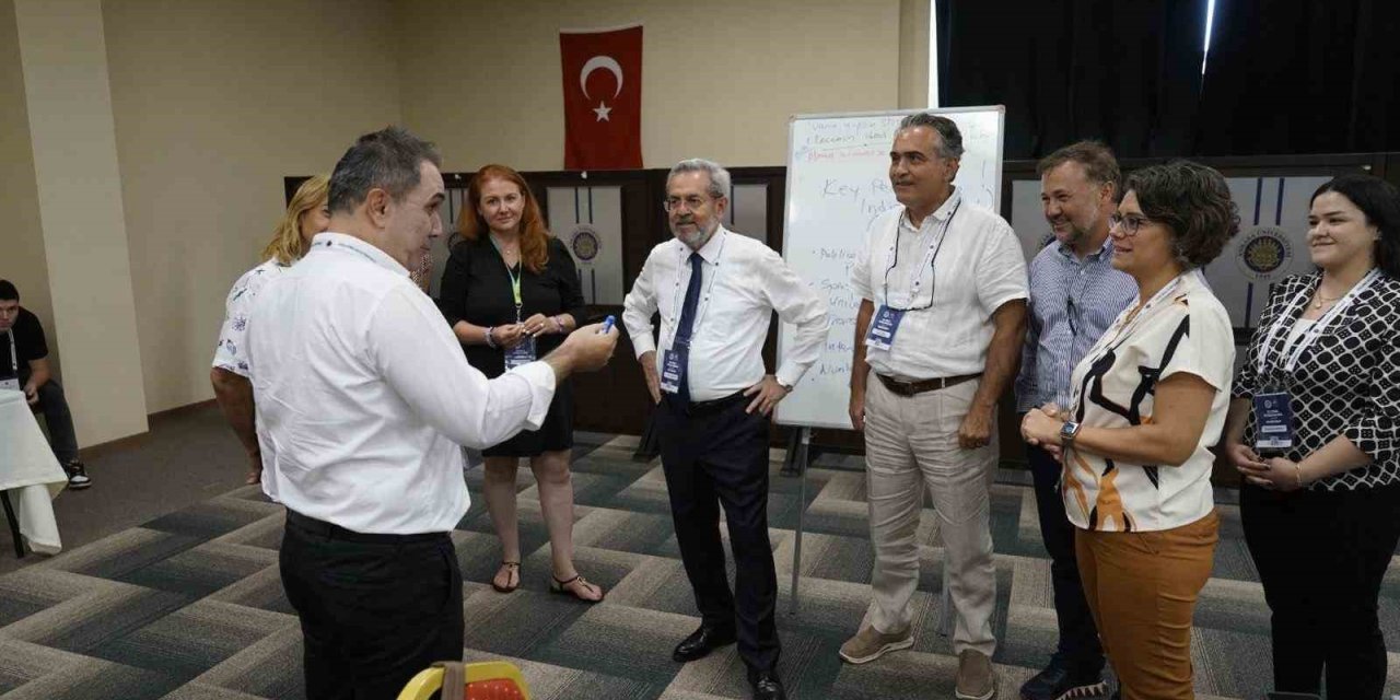 Ankara Üniversitesi’nden geleceğe yönelik 3 yeni yol haritası