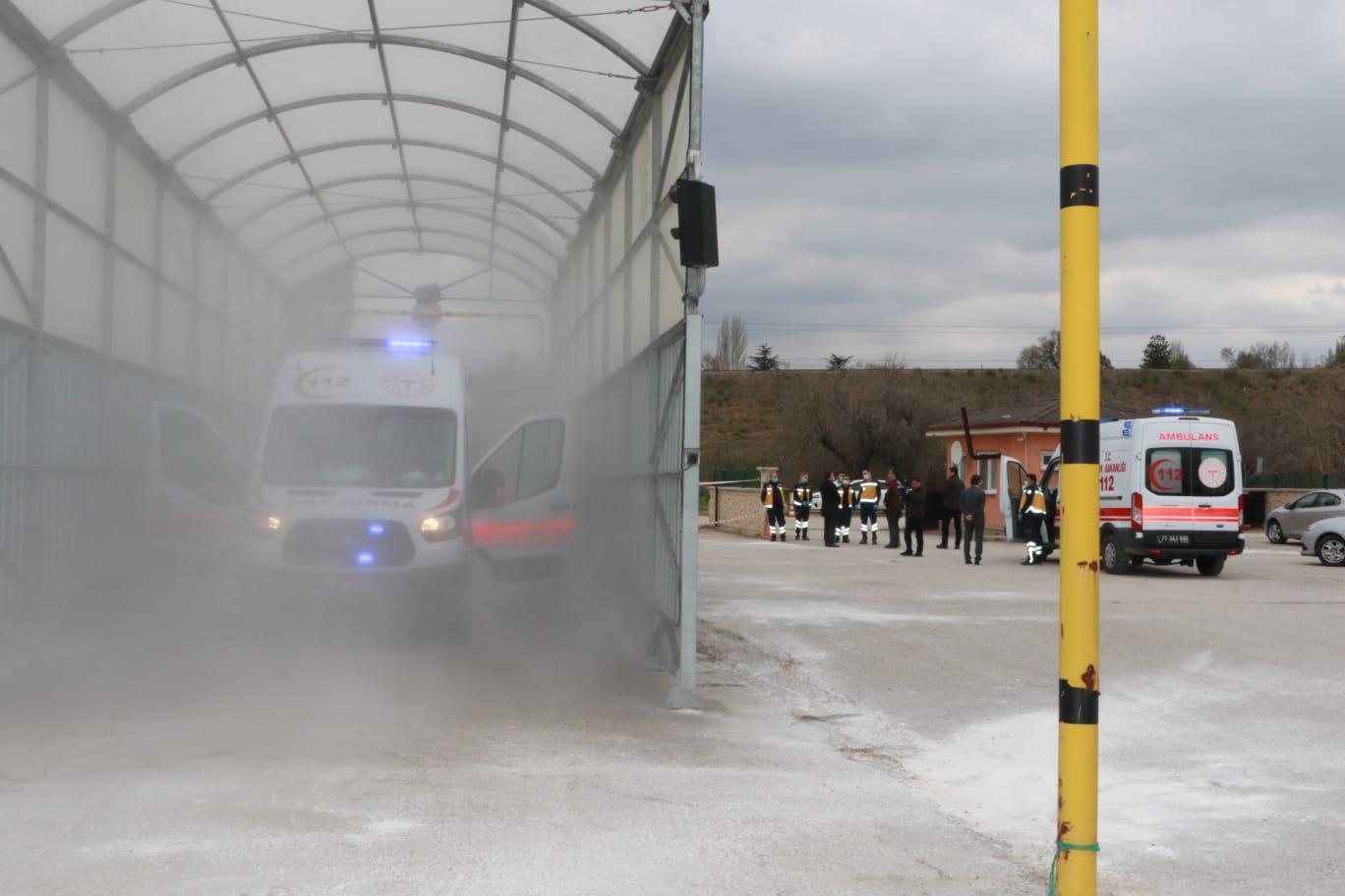 Belediyeden Araç Dezenfeksiyon Tüneli