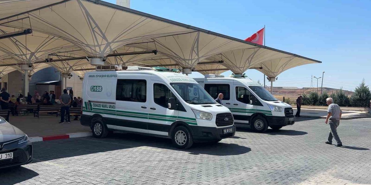 Ankara’da kocası tarafından öldürülen kadın toprağa verildi