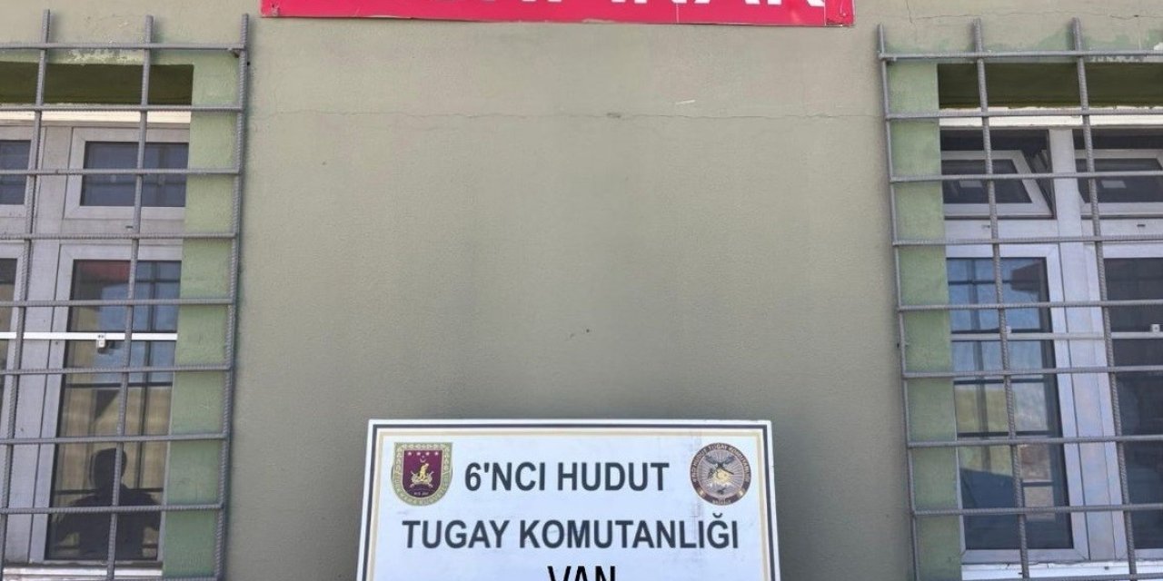 Van hudut hattında bin 53 gram uyuşturucu madde ele geçirildi