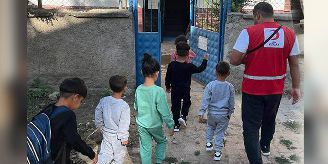 Türk Kızılay’dan roman çocuklar Kur’an Kursu