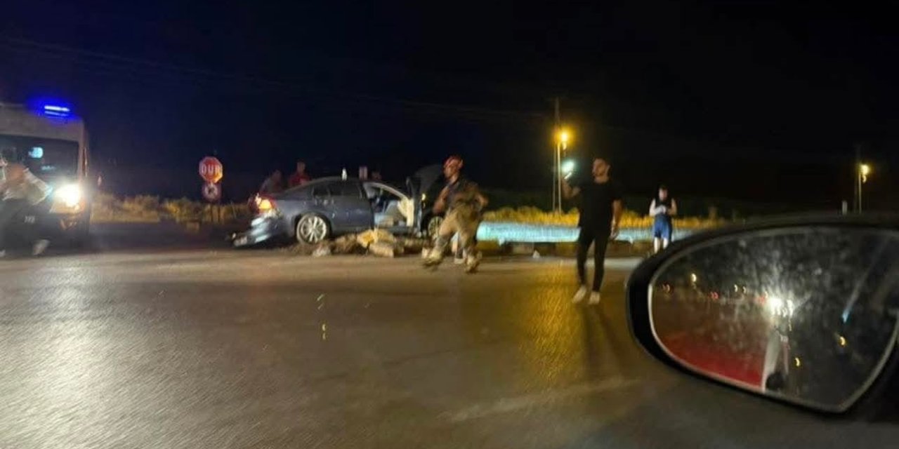 Ankara’da 2 otomobil çarpıştı: 5 yaralı