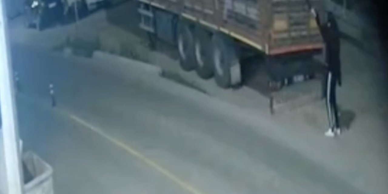 Tüfekle binayı kurşunlayan iki kardeş gözaltına alındı