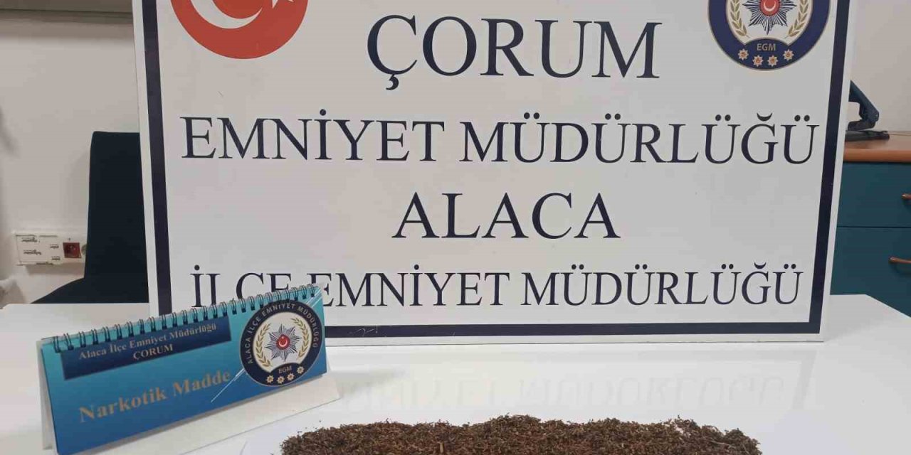 Polisin şüphesi ele verdi: Uyuşturucuyla yakalanan 3 kişi gözaltına alındı