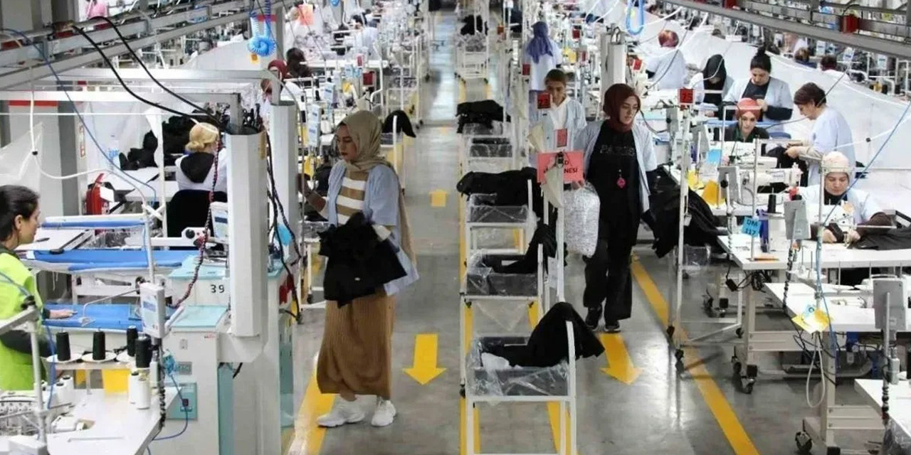 Hizmet üretim endeksi yıllık %2,5 arttı