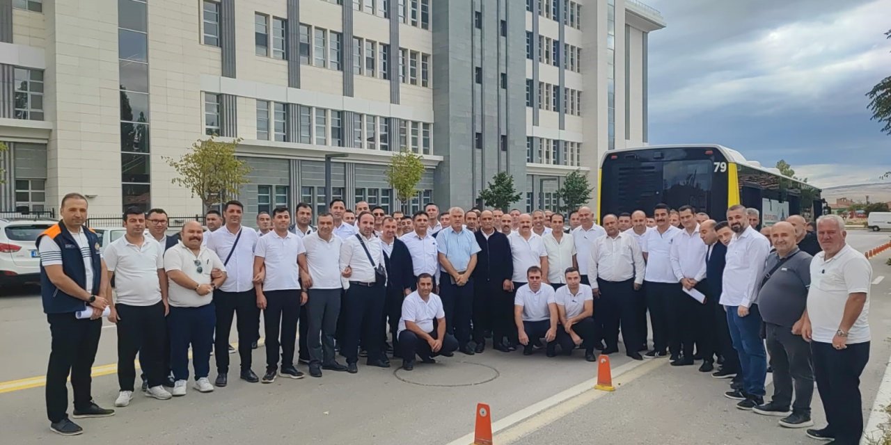 Çorum Belediyesi otobüs şoförleri, BMC’den eğtim aldı