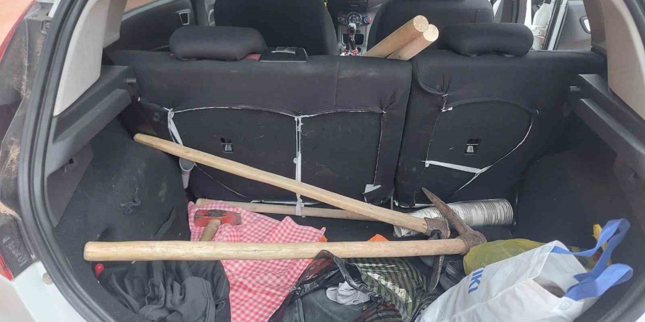 Sarıkaya’da kaçak kazı yapanlar suçüstü yakalandı