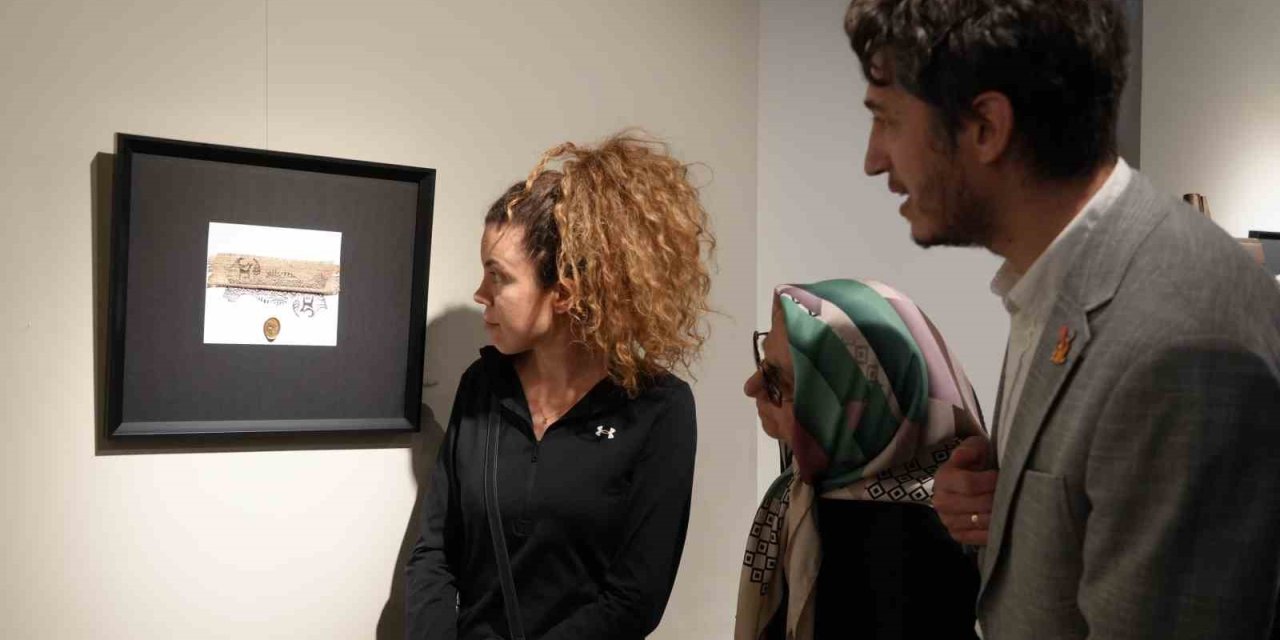 Mitolojik öğelerin sanatla buluştuğu sergiye büyük ilgi