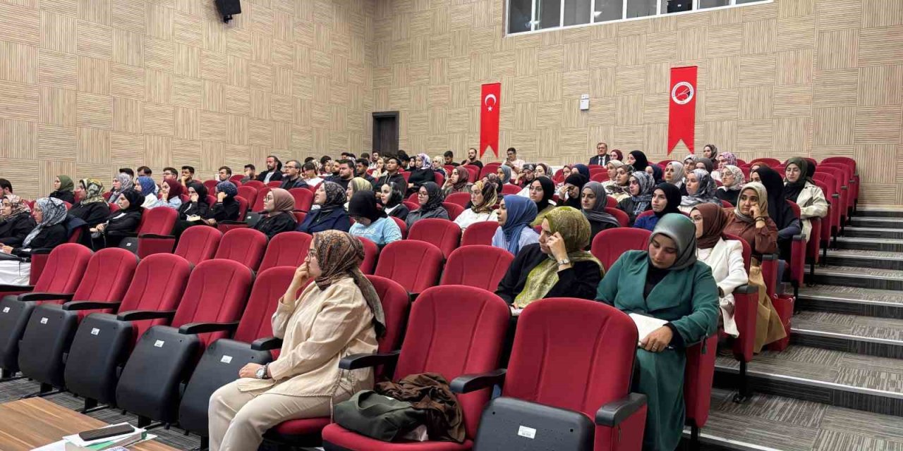 Kastamonu Üniversitesi İlahiyat Fakültesi’nde açılış dersi: "Filistin ve Gazze"