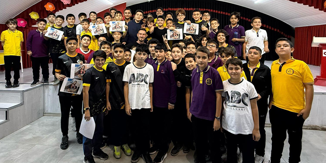 Kırıkkale FK, öğrencilerle buluştu