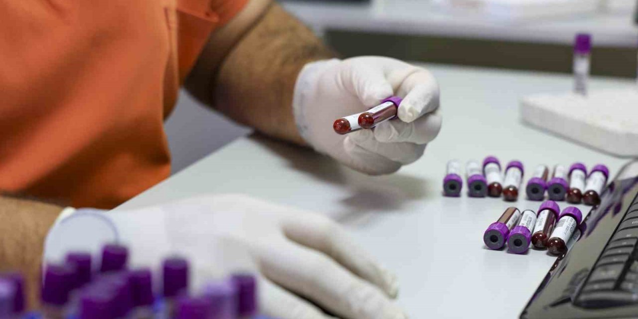 İspanya’dan gelen kan, anne ve bebeğini hayata bağladı