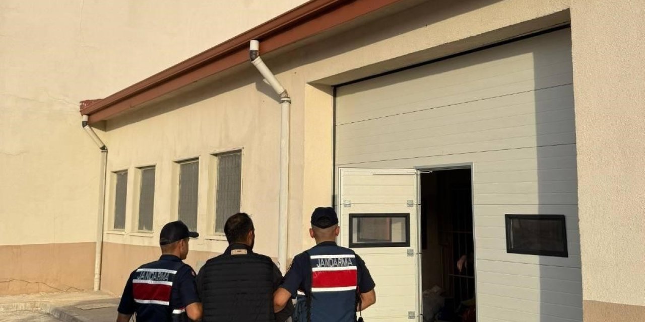 Anne-babasını öldüren cinayet zanlısı tutuklandı