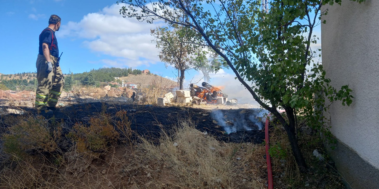 Hasandede Köyünde arazi yangını korkuttu!