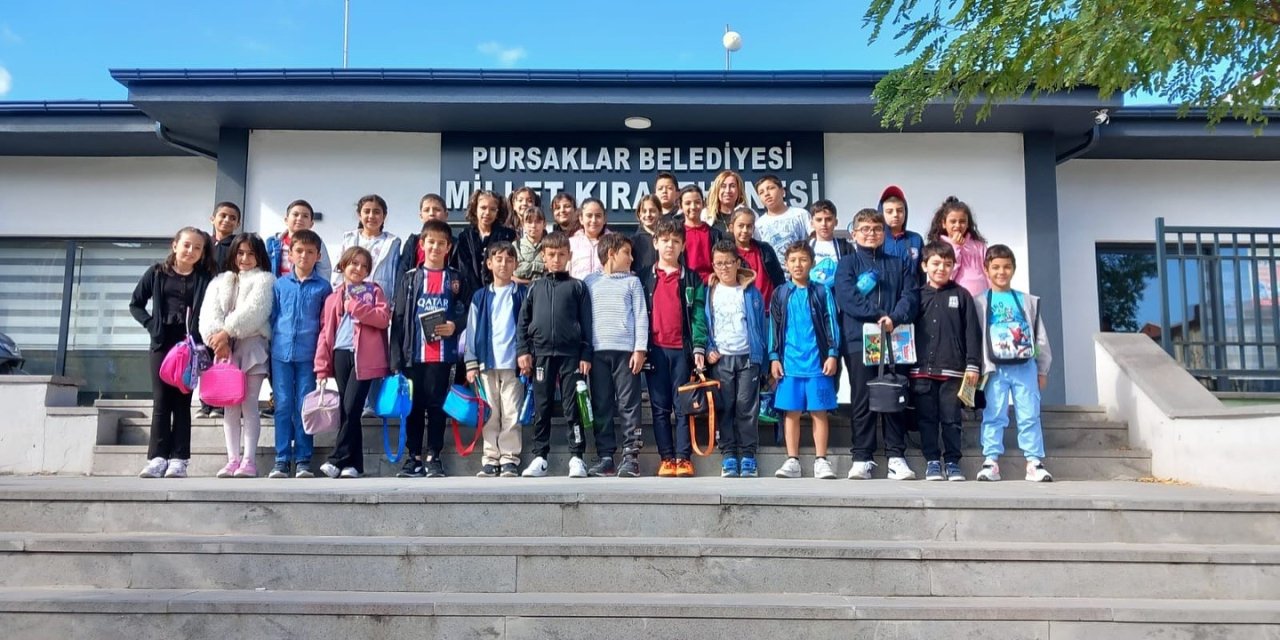 Pursaklar Belediyesi Kitap Okuma Etkinliği düzenledi