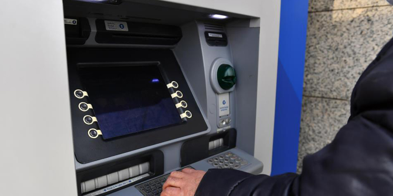 ATM’de para transferi yaparken dikkat!