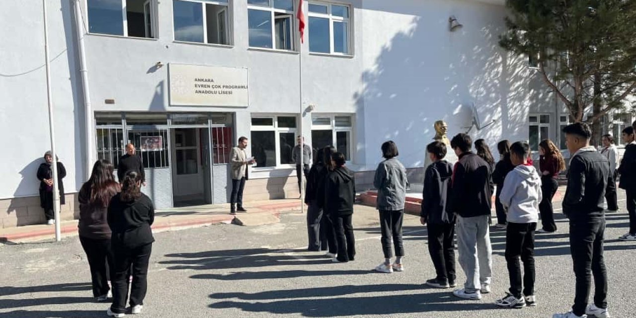 Evren ilçesindeki okullarda deprem tahliye tatbikatı yapıldı