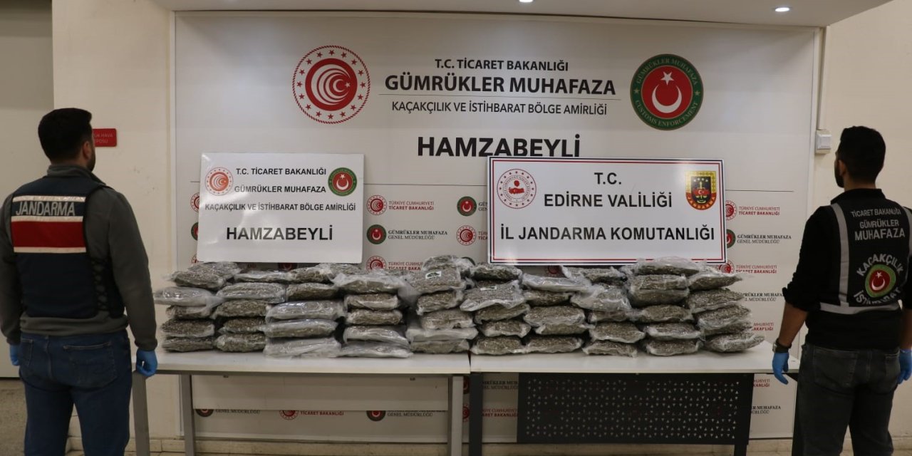 Yurt dışından getirilen zehir trafiğine büyük darbe: