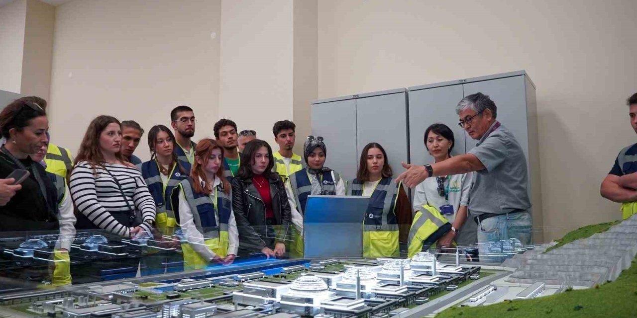 Geleceğin nükleer mühendisleri Akkuyu Nükleer Santrali’ni yerinde inceledi