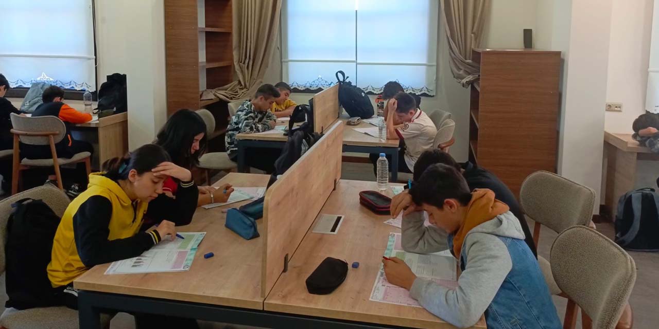 Öğrencilere LGS deneme sınavı desteği