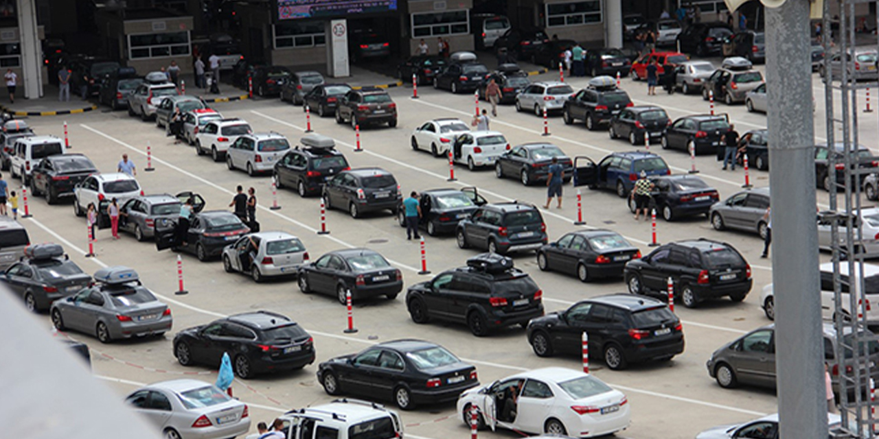 Uymayan ülkeden ayrılamayacak