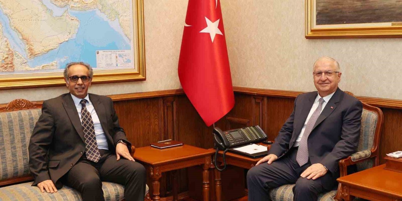 Bakan Güler Kuveyt’in Ankara Büyükelçisi al Adwani’yi kabul etti.