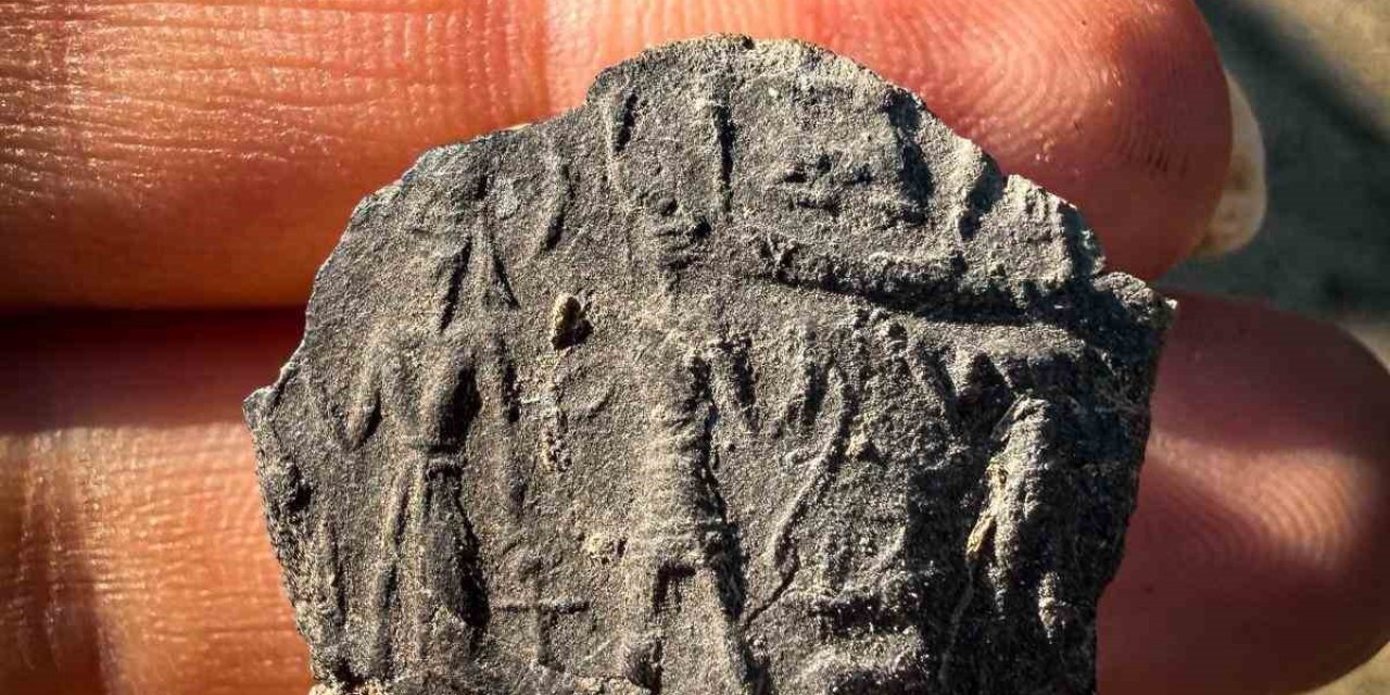 Aççana Höyük’te M.Ö. 1500’lere ait çivi yazılı tabletler bulundu