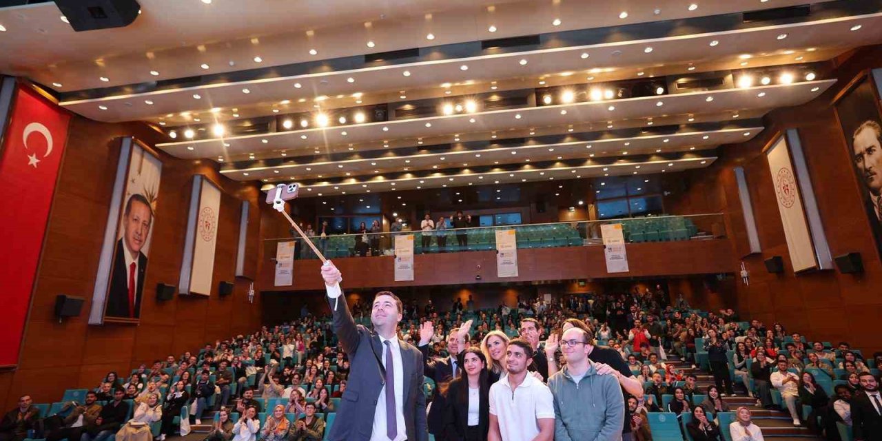 ‘30 Altı Gençlik Zirvesi’ tıp fakültesi öğrencilerini Ankara’da buluşturdu