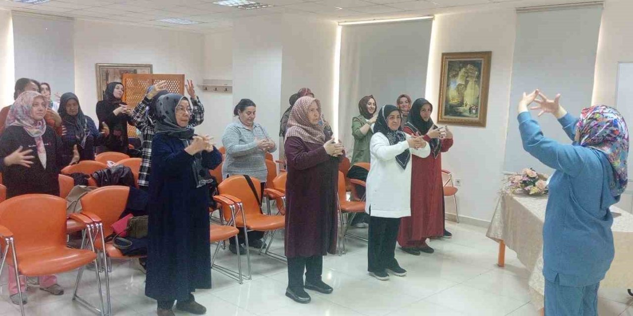 Pursaklar’da kadınlara yönelik farkındalık ve aile okulu eğitimleri