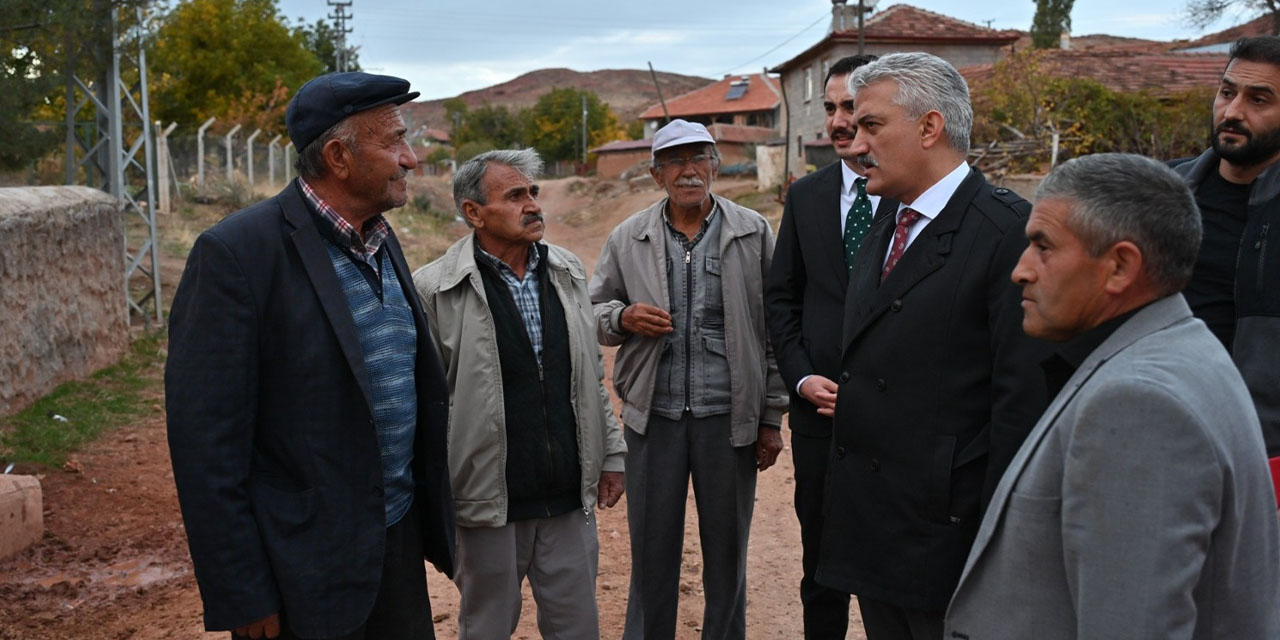 Akçakavak ve Yenice Köylerine bordür ve kilit parke yapılıyor