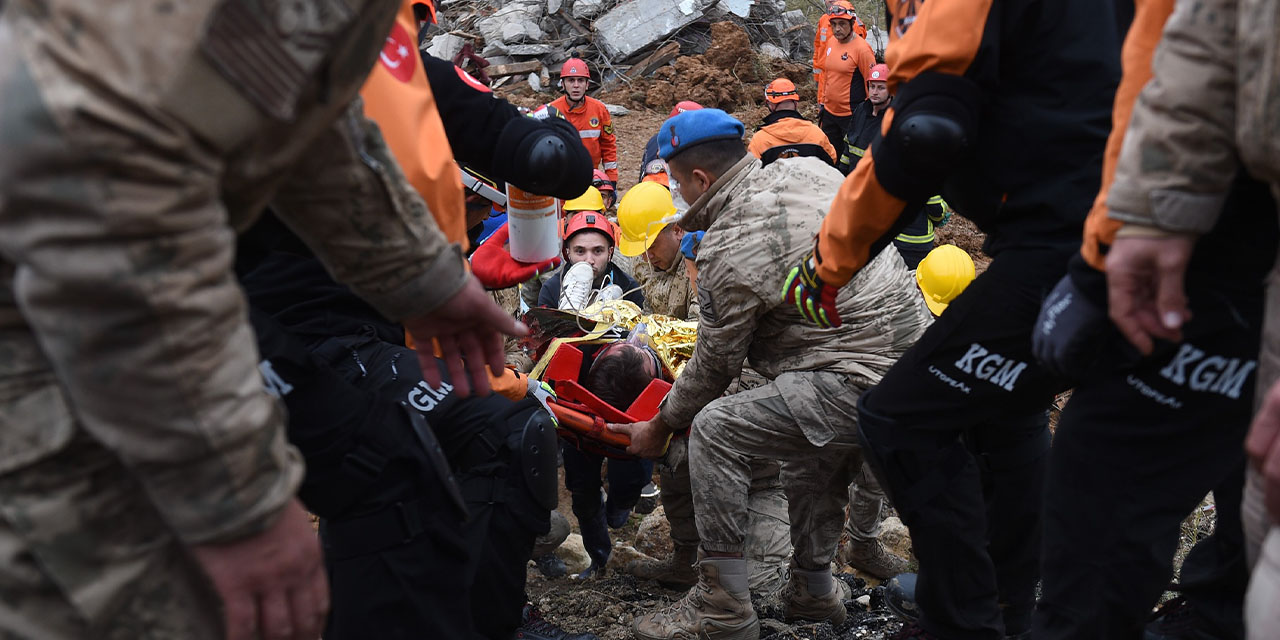 Kırıkkale ekipleri harekete geçti! 7.0 büyüklüğünde deprem!