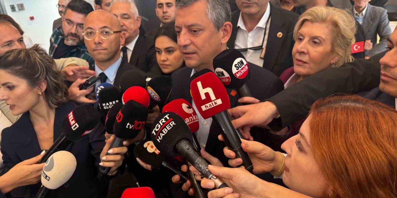 CHP Genel Başkanı Özel: "CHP birlik ve beraberlik içinde ne hastalandı, ne güç kaybetti"