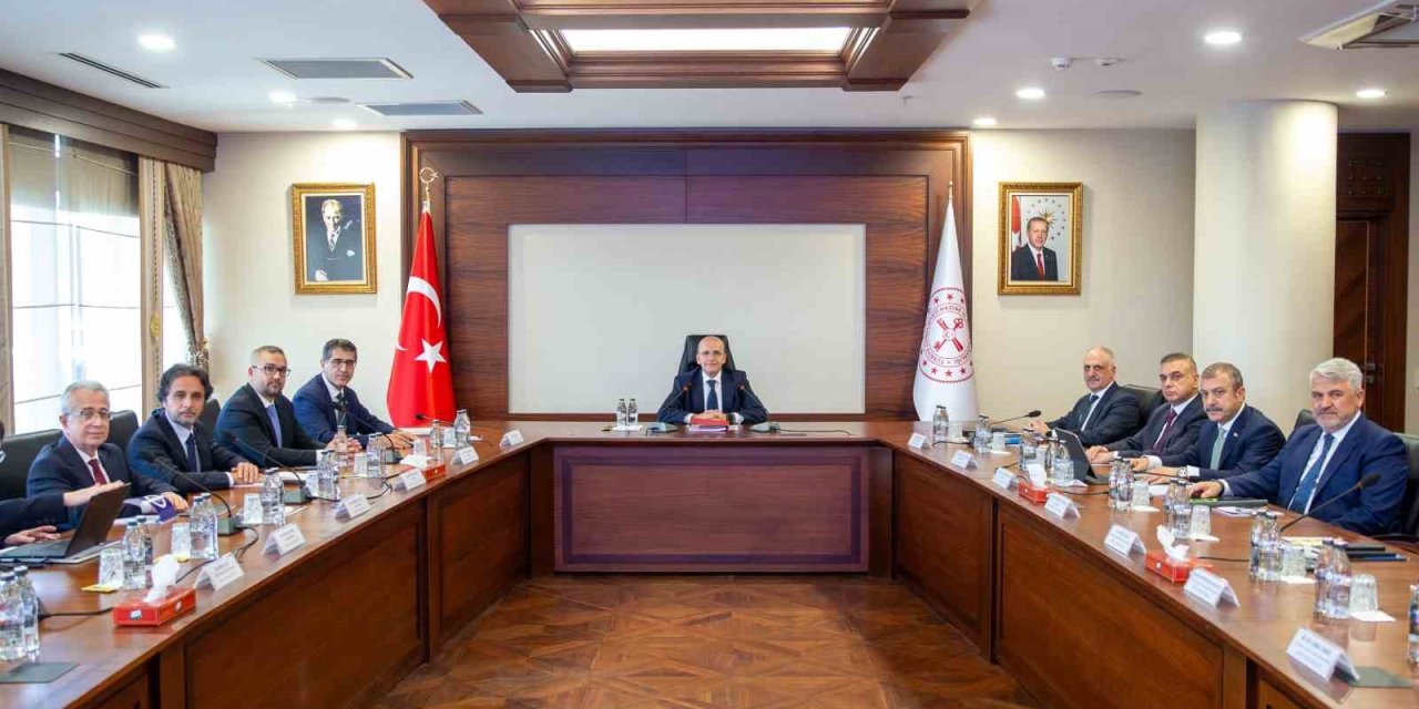 Finansal İstikrar Komitesi, Bakan Şimşek önderliğinde toplandı
