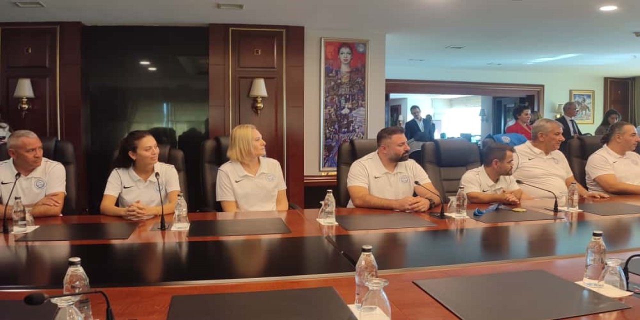 ABB Başkanı Yavaş: "Sporcularımız dünya rekorları kırmaya devam edecek"