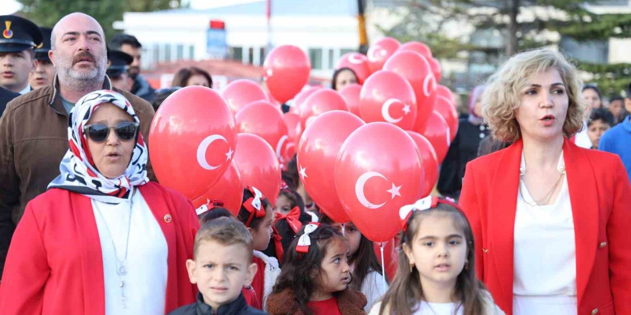 Kırşehir’de Cumhuriyet Bayramı coşkuyla kutlandı