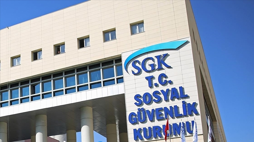 SGK’dan emeklilere ek ödeme müjdesi