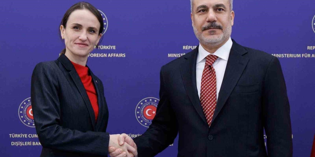 Bakan Fidan, Roman mevkidaşı ile görüştü