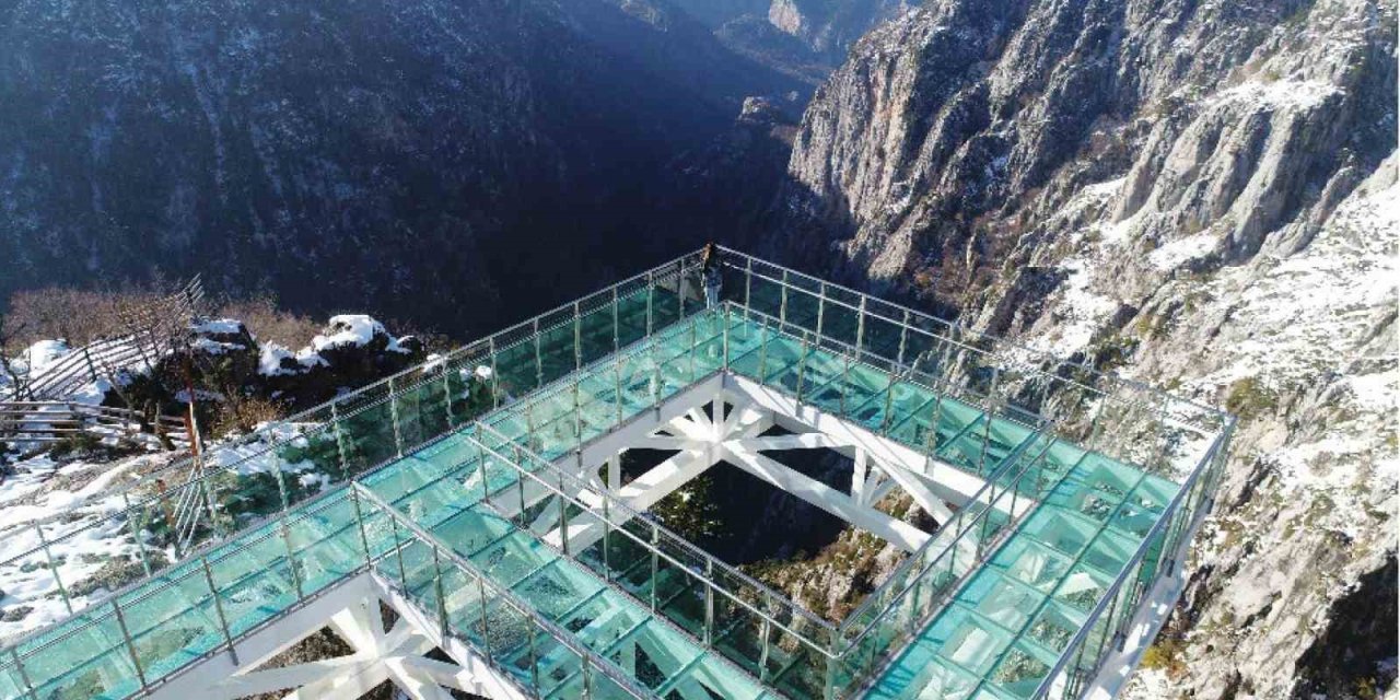 Kastamonu Güney Karadeniz Jeoparkı için resmi başvuru yapıldı